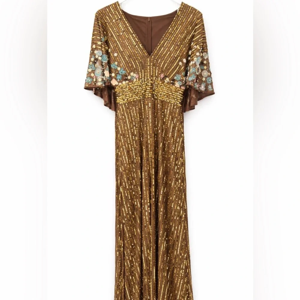 Mac Duggal Elegant Sequin Evening Gown with Cape, sz 8 - Picture 4 of 9